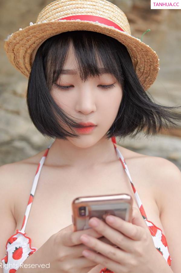 강인경 姜仁卿 [XIUREN]高清写真图 2019.08.12 模特_卿卿第1张图片